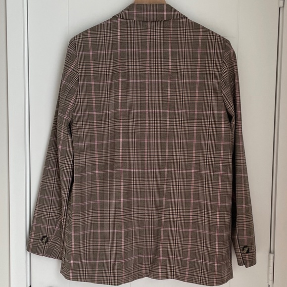 Plaid Oversized Blazer - Picture 6 of 7